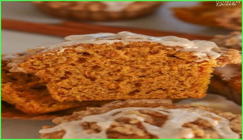 Pumpkin Muffins {top-rated} - Celebrating Sweets