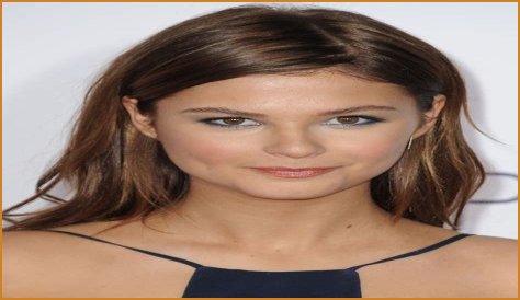 Stefanie Scott Height, Weight, Measurements, Bra Size, Shoe Size