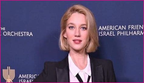 Yael Grobglas Height, Weight, Measurements, Bra Size, Shoe Size